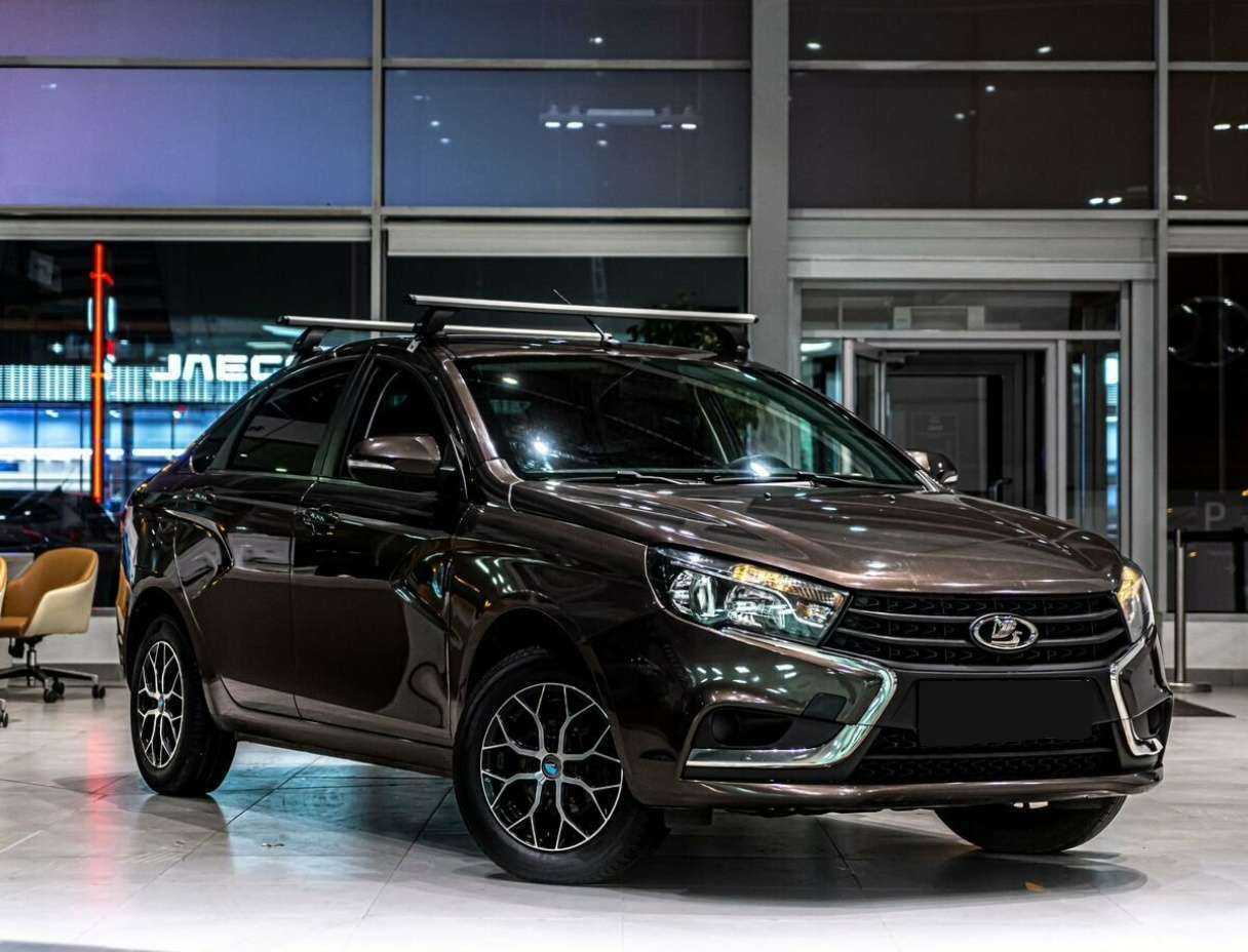 Купить Lada (ВАЗ) Vesta с пробегом. Фото: #1