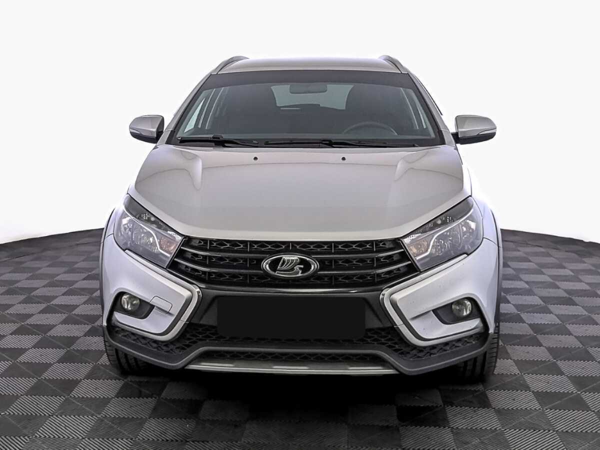 Купить Lada (ВАЗ) Vesta с пробегом. Фото: #1