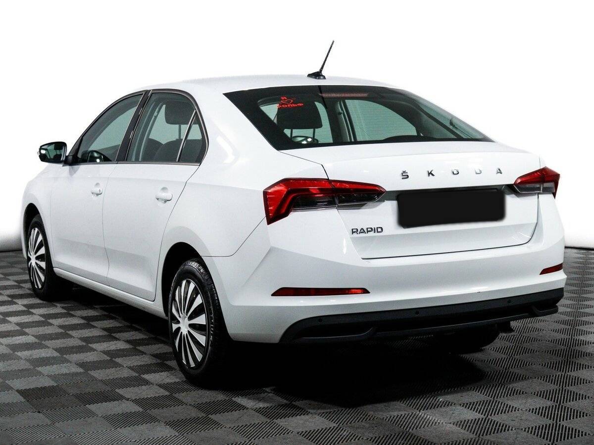 Купить Skoda Rapid с пробегом. Фото: #6