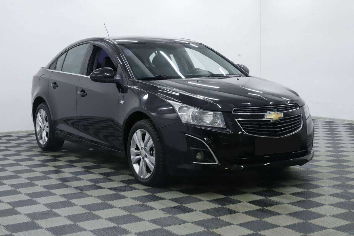 Купить Chevrolet Cruze с пробегом. Фото: #3