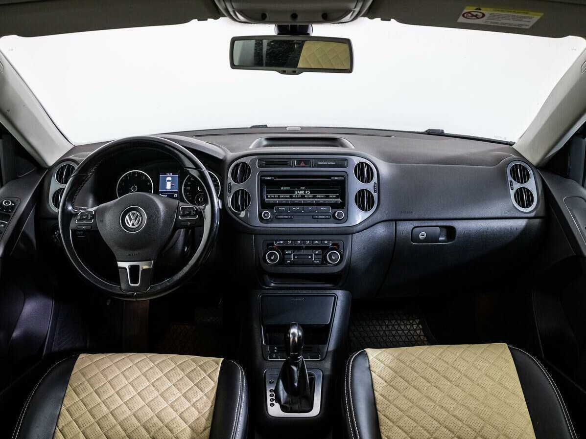 Купить Volkswagen Tiguan с пробегом. Фото: #12