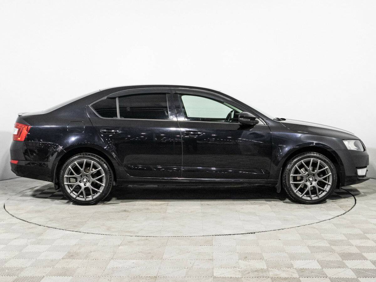 Купить Skoda Octavia с пробегом. Фото: #3