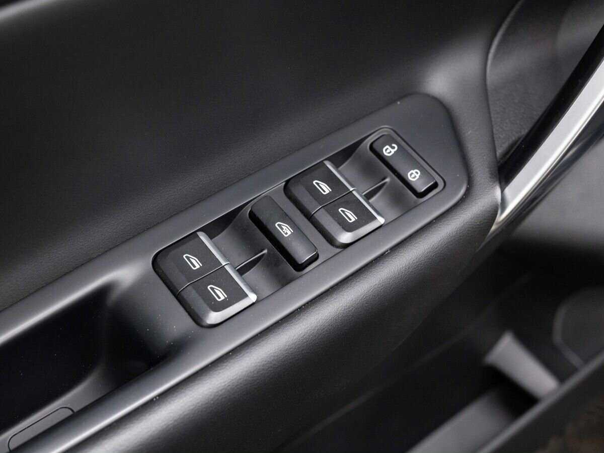 Купить Geely Atlas с пробегом. Фото: #20