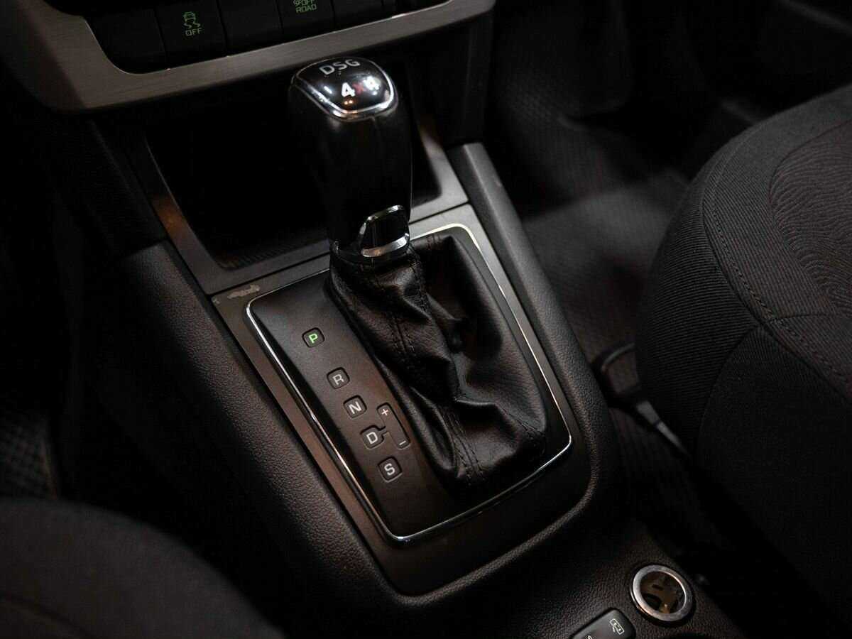 Купить Skoda Yeti с пробегом. Фото: #18