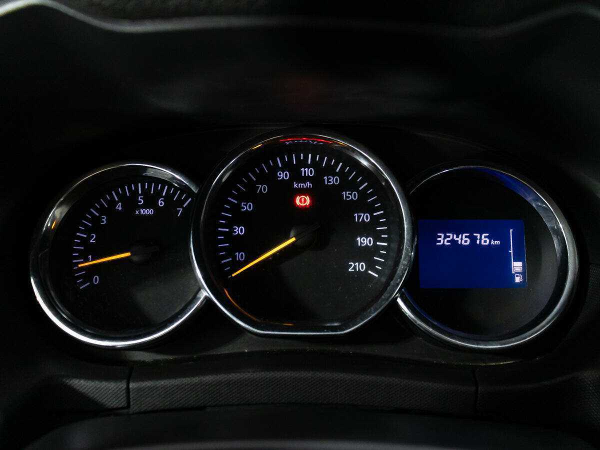 Купить Renault Duster с пробегом. Фото: #11