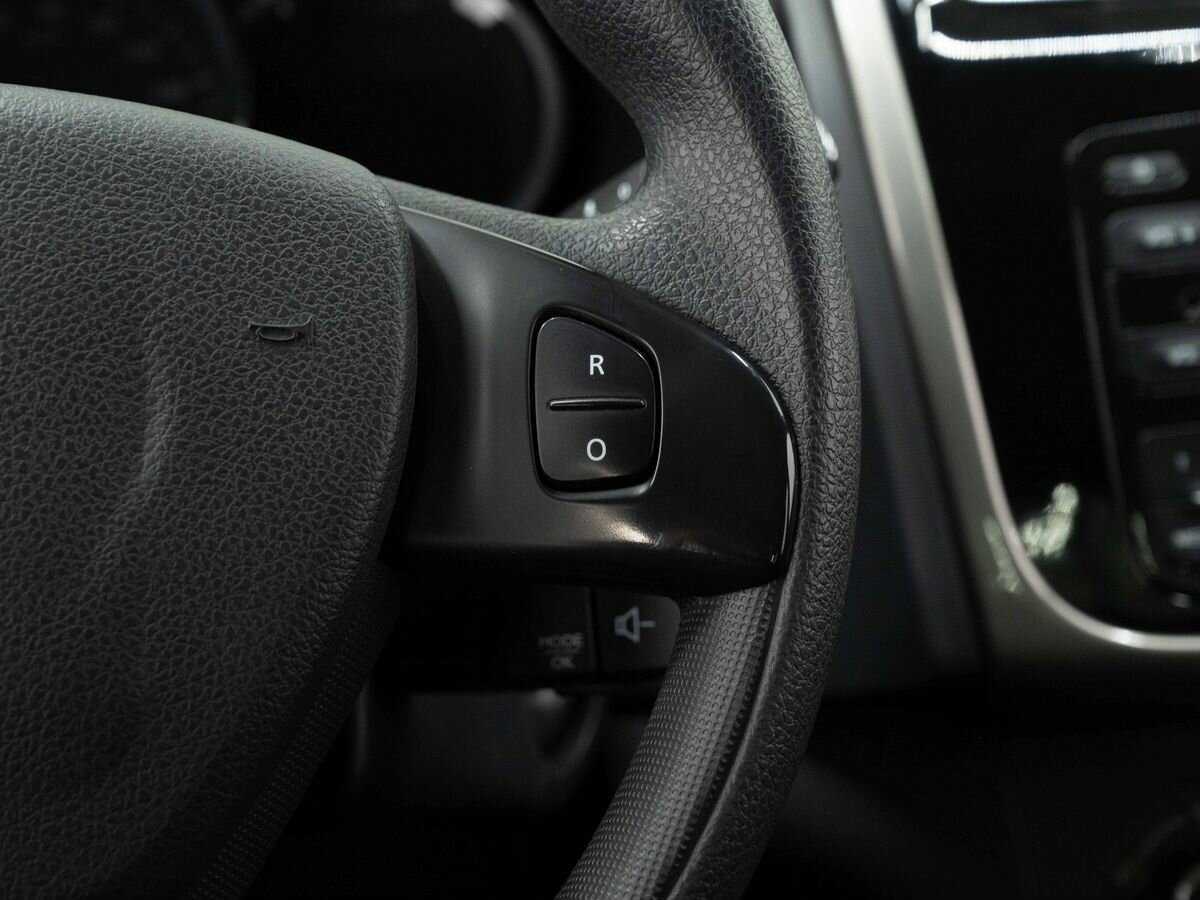 Купить Renault Logan с пробегом. Фото: #16