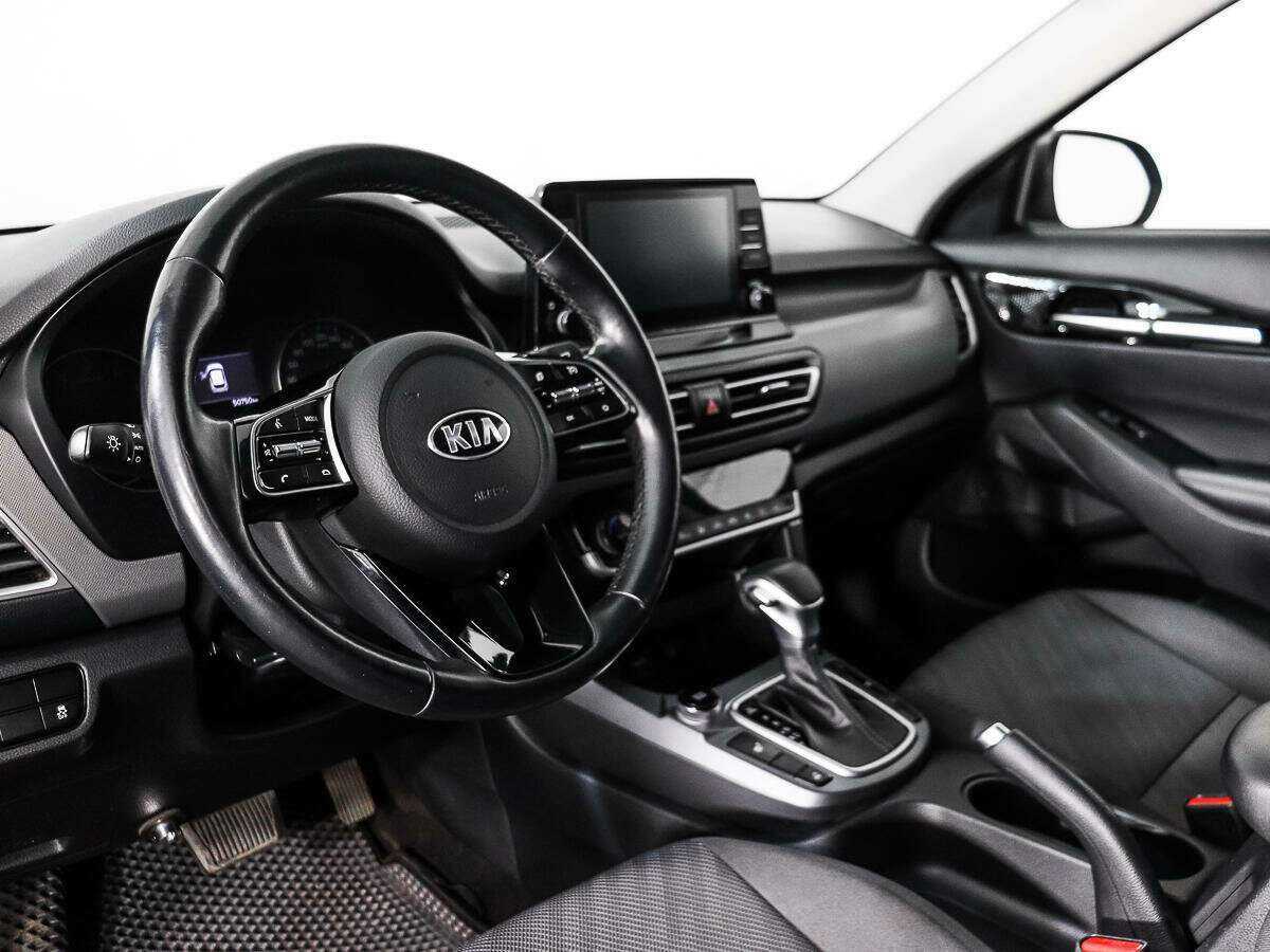 Купить Kia Seltos с пробегом. Фото: #8