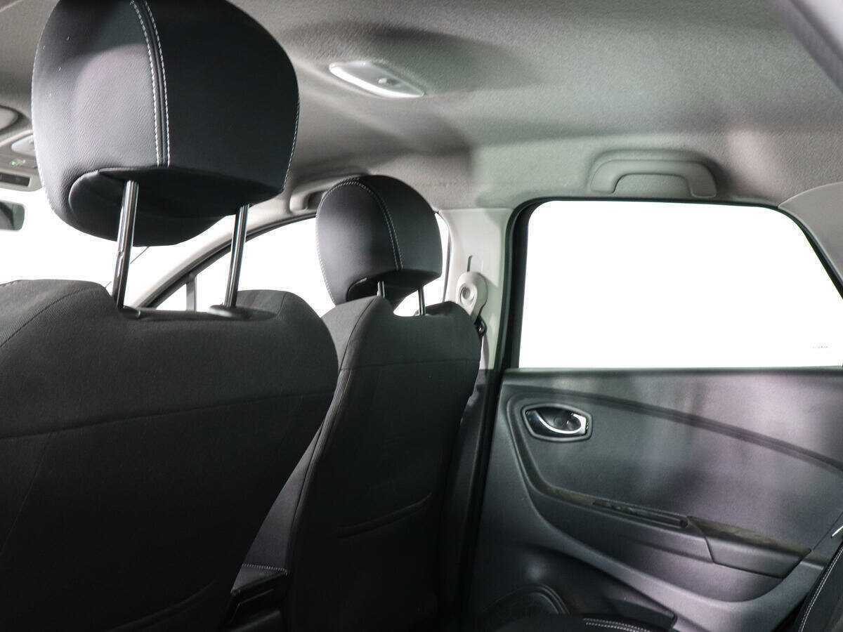 Купить Renault Kaptur с пробегом. Фото: #11