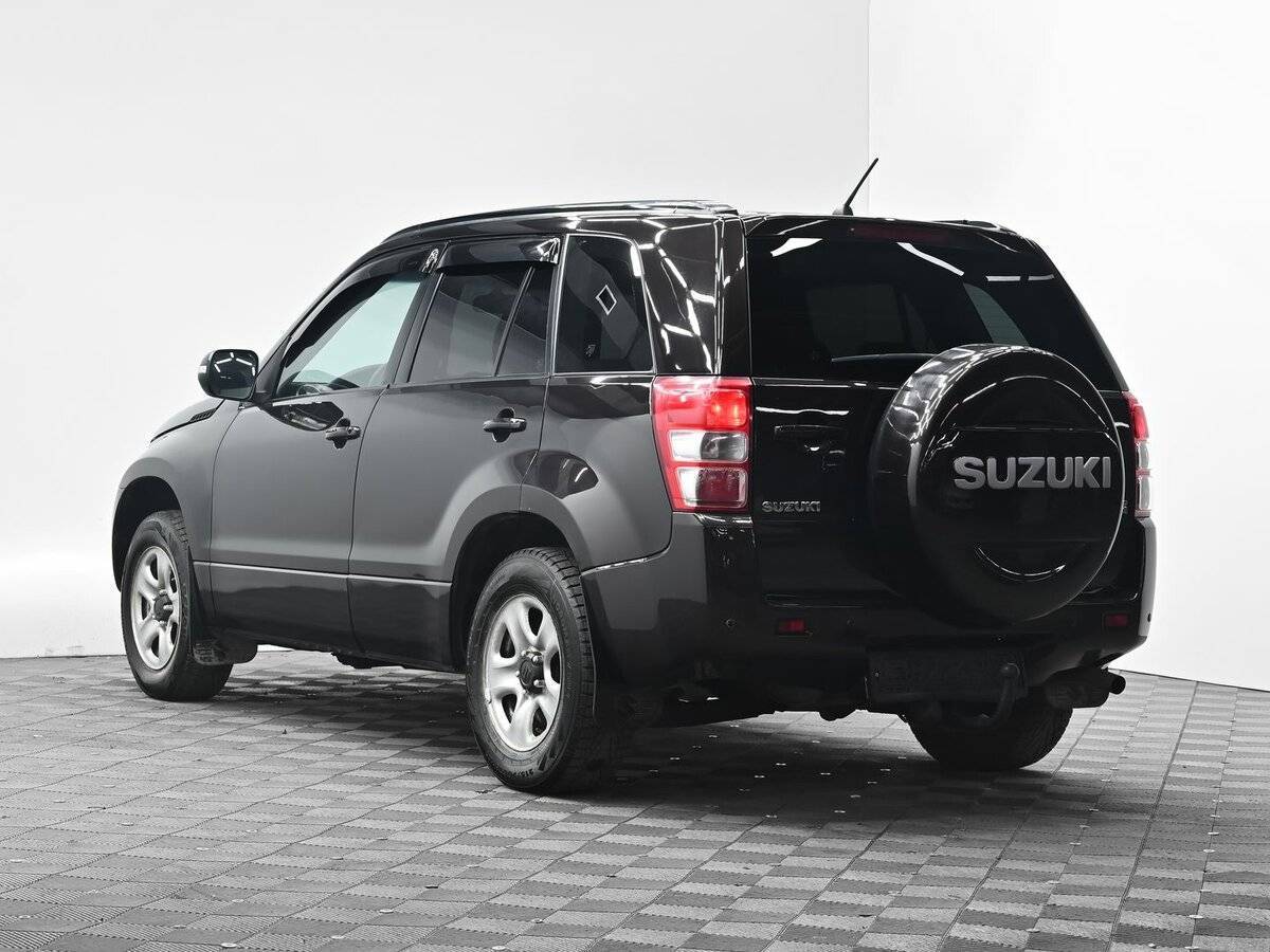 Купить Suzuki Grand Vitara с пробегом. Фото: #2