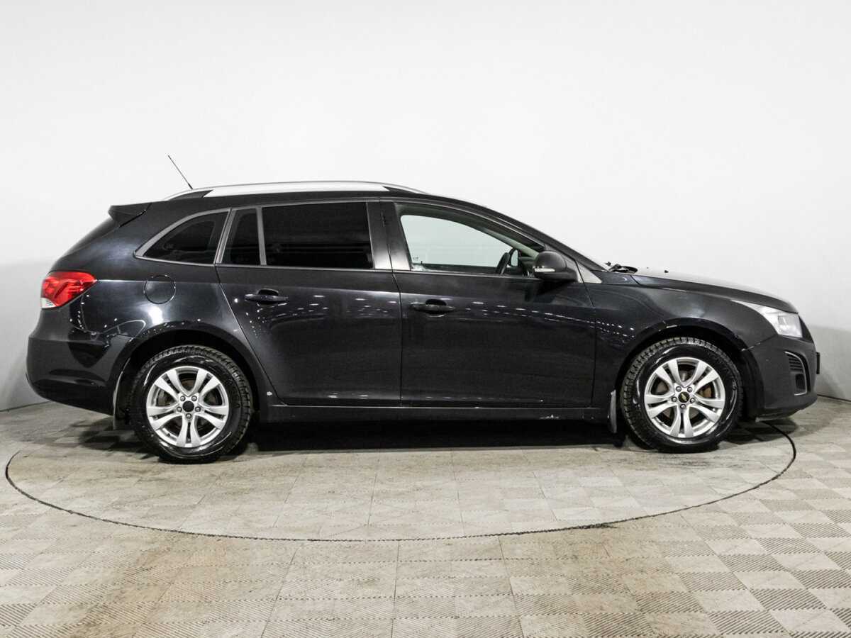 Купить Chevrolet Cruze с пробегом. Фото: #3
