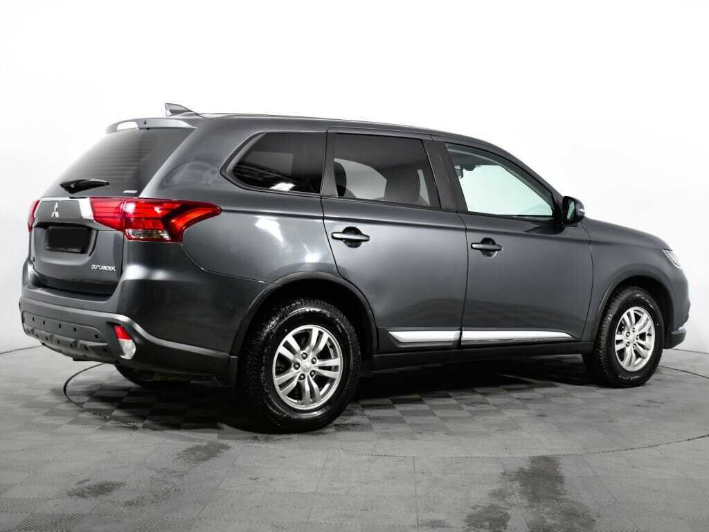 Купить Mitsubishi Outlander с пробегом. Фото: #4