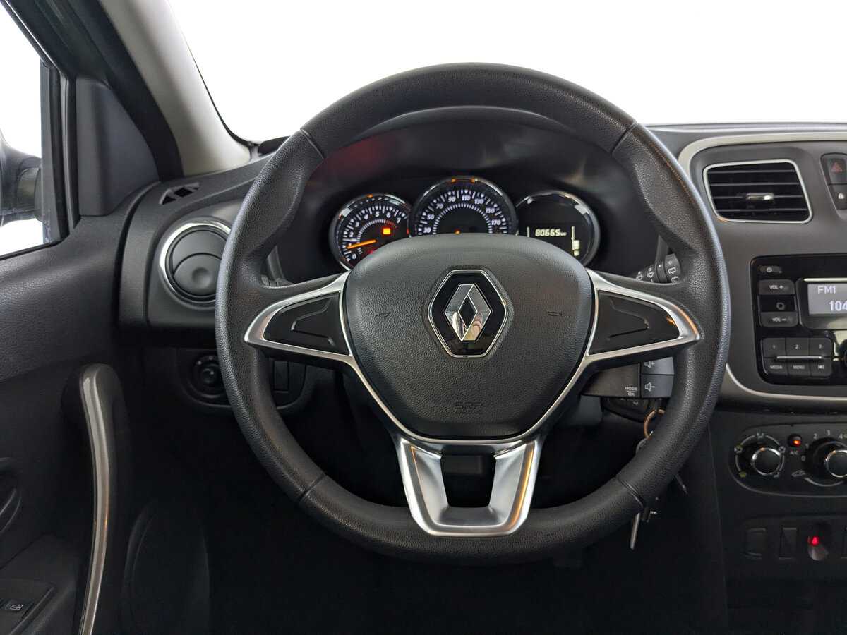 Купить Renault Sandero с пробегом. Фото: #19
