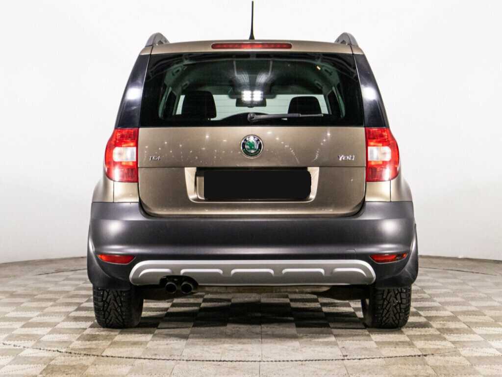 Купить Skoda Yeti с пробегом. Фото: #5