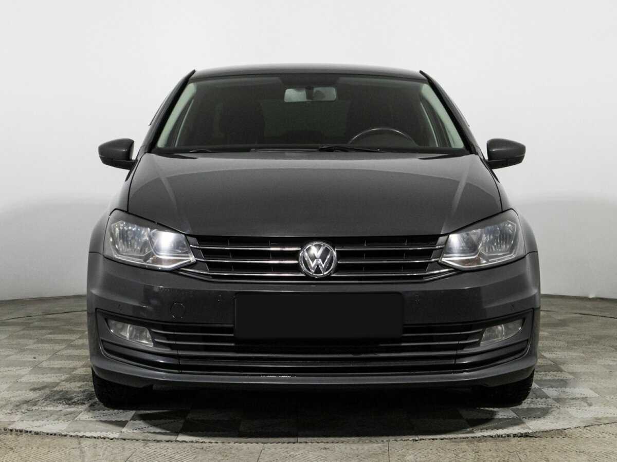 Купить Volkswagen Polo с пробегом. Фото: #1