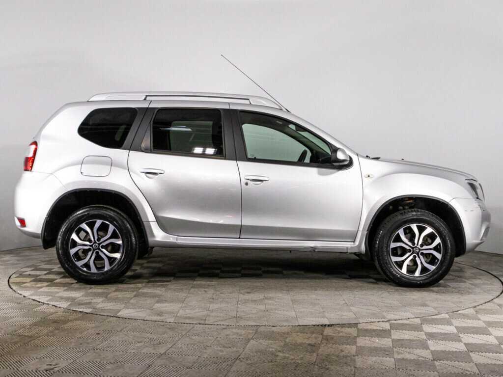 Купить Nissan Terrano с пробегом. Фото: #3