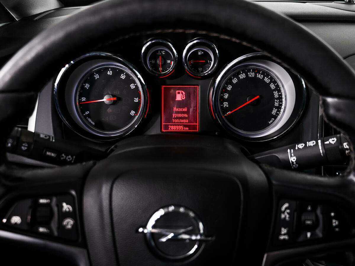 Купить Opel Astra с пробегом. Фото: #14