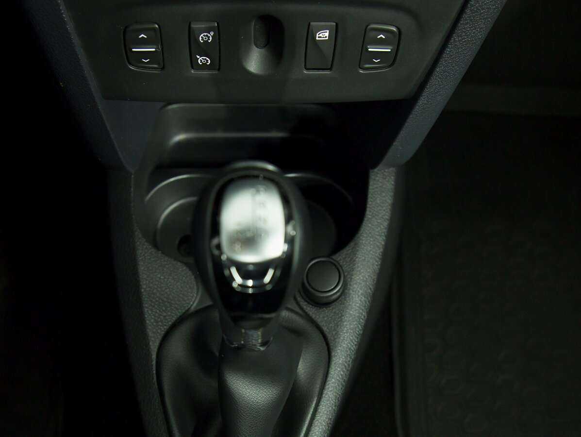 Купить Renault Logan с пробегом. Фото: #13