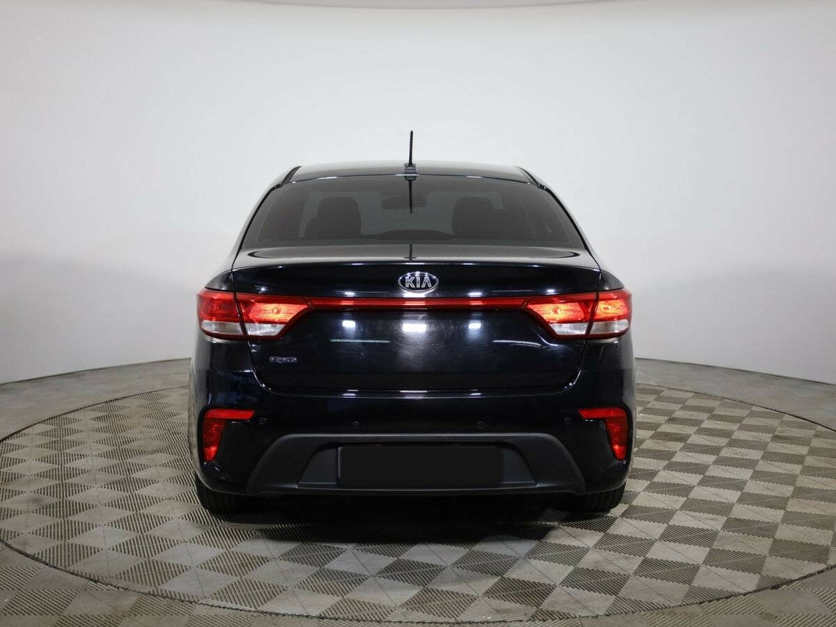 Купить Kia Rio с пробегом. Фото: #5