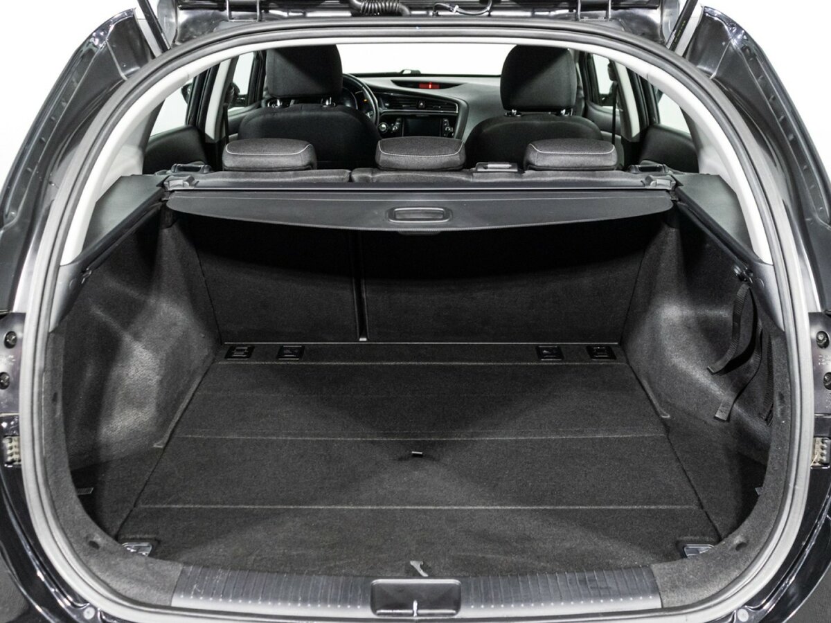 Купить Kia Ceed с пробегом. Фото: #18