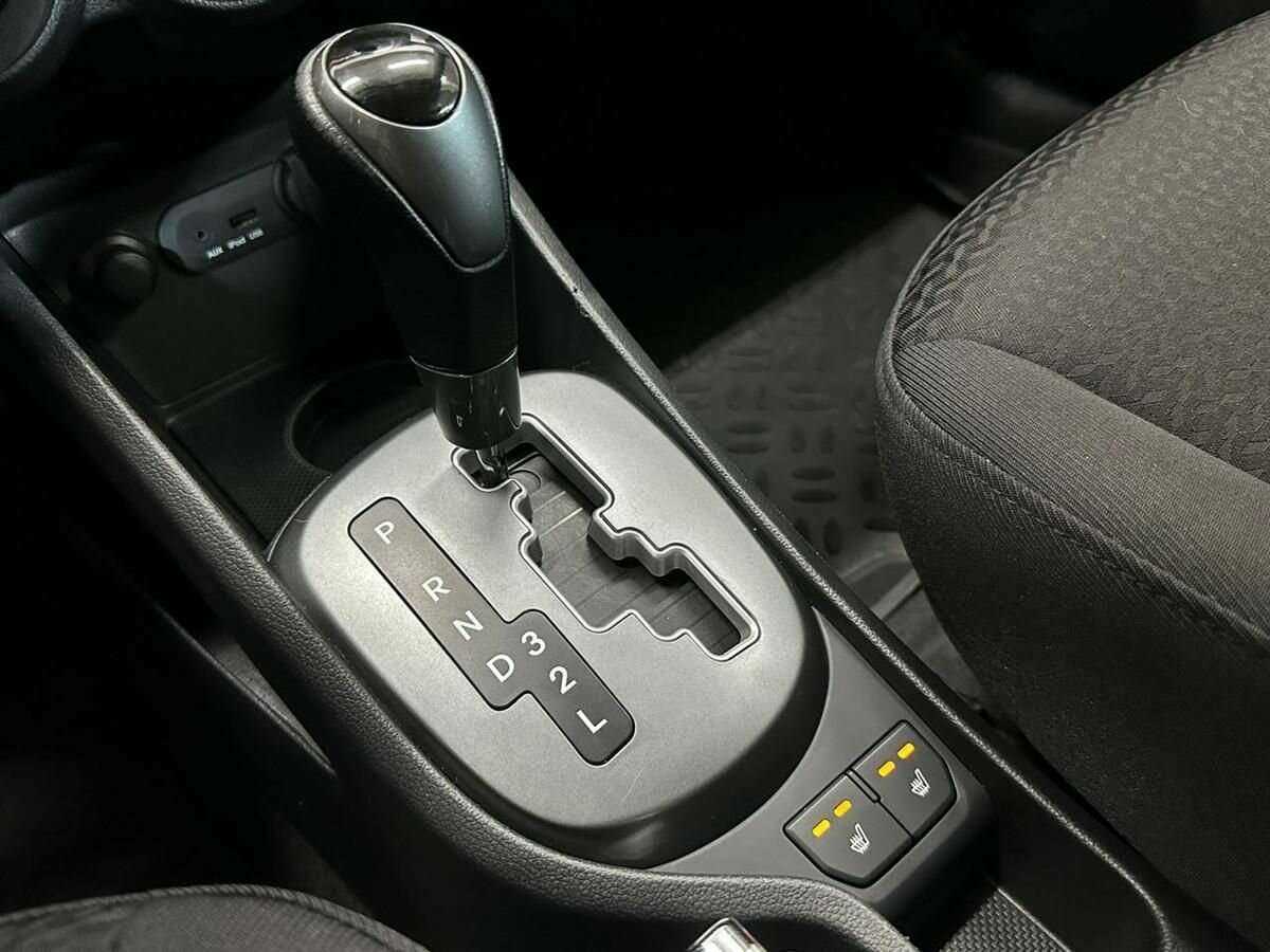 Купить Kia Rio с пробегом. Фото: #15