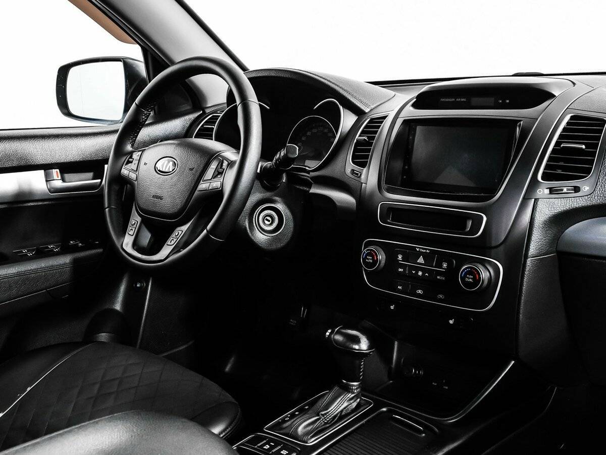 Купить Kia Sorento с пробегом. Фото: #8