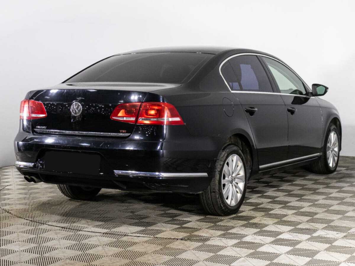 Купить Volkswagen Passat с пробегом. Фото: #4