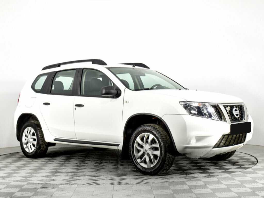 Купить Nissan Terrano с пробегом. Фото: #2