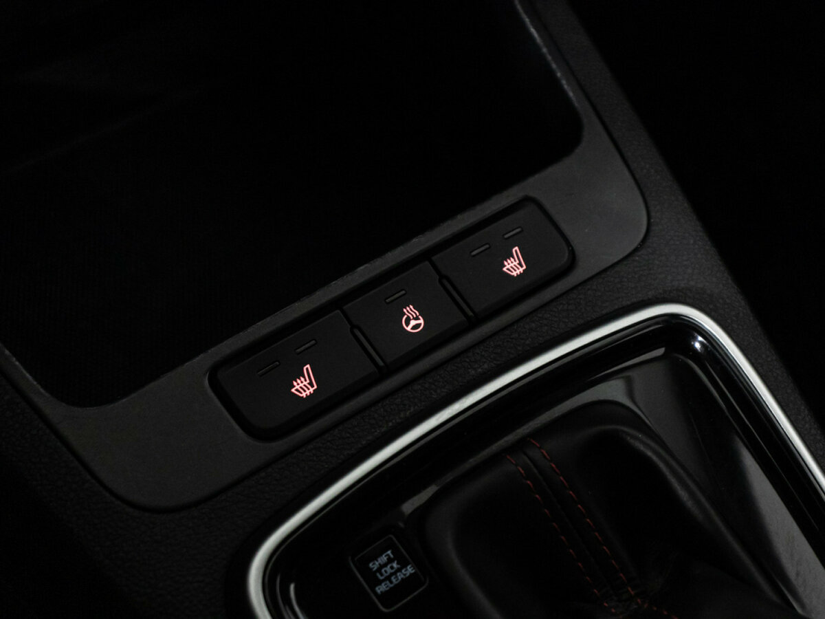 Купить Kia Rio с пробегом. Фото: #16