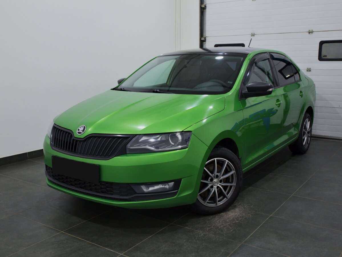 Купить Skoda Rapid с пробегом. Фото: #0