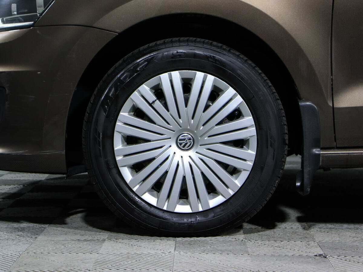 Купить Volkswagen Polo с пробегом. Фото: #14