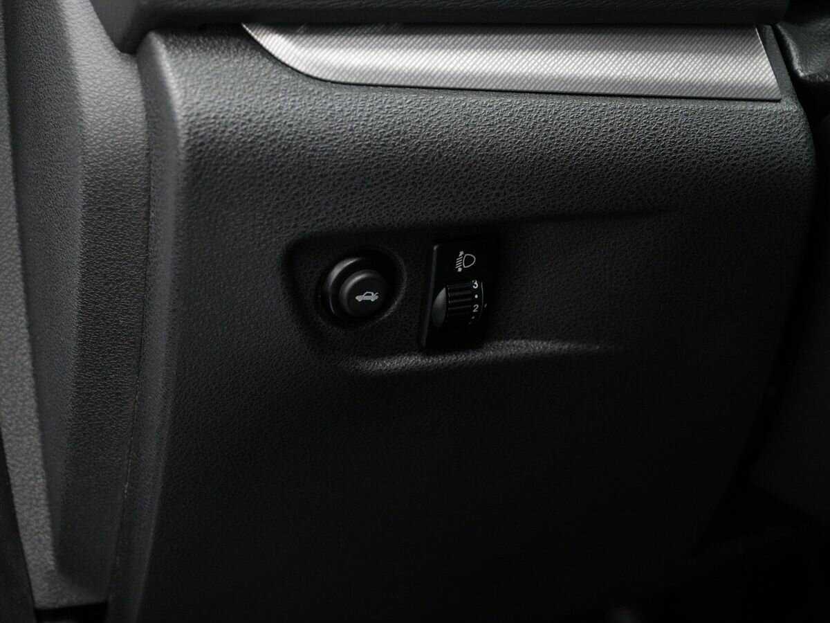 Купить Lada (ВАЗ) Vesta с пробегом. Фото: #15