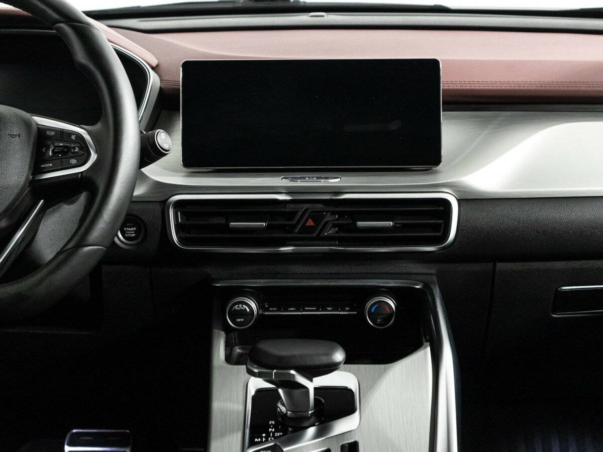 Купить Geely Coolray с пробегом. Фото: #13