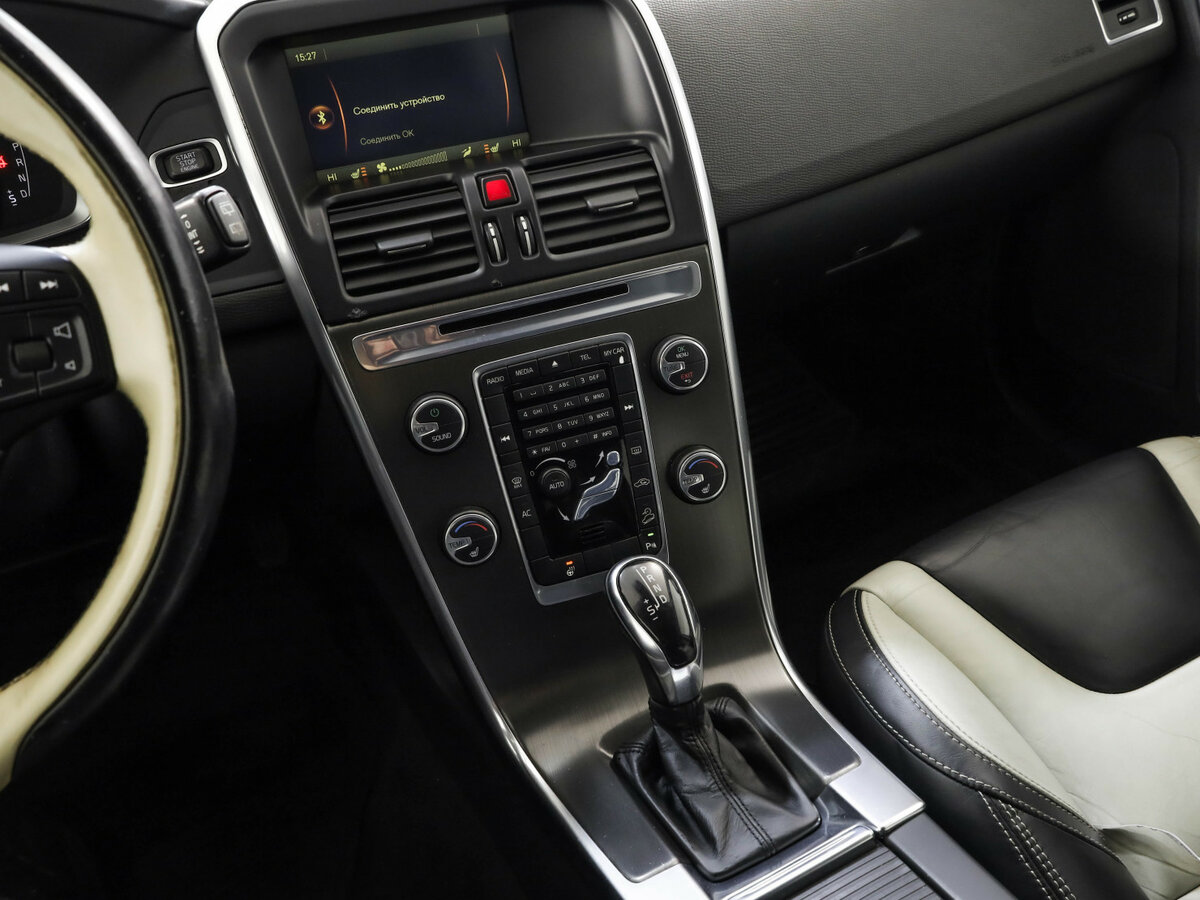 Купить Volvo XC60 с пробегом. Фото: #16