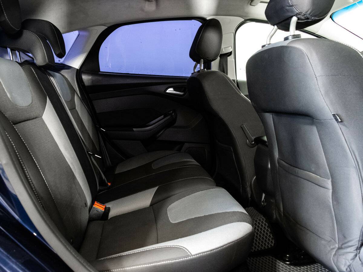 Купить Ford Focus с пробегом. Фото: #11
