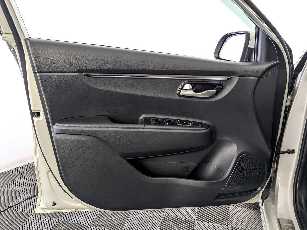 Купить Kia Rio с пробегом. Фото: #13