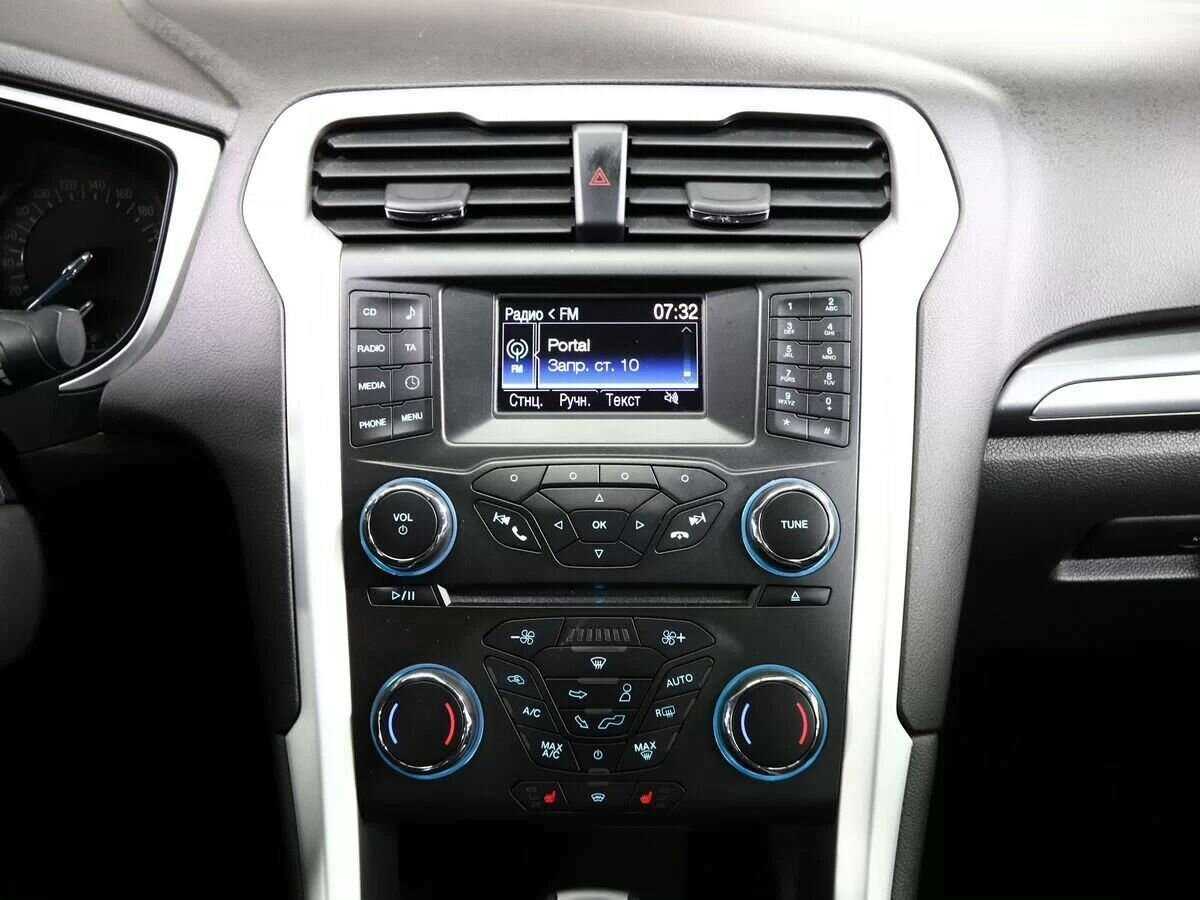 Купить Ford Mondeo с пробегом. Фото: #15