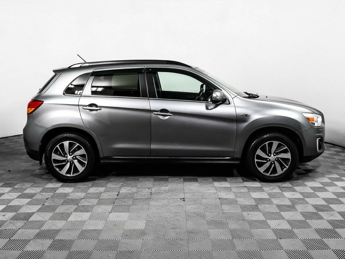 Купить Mitsubishi ASX с пробегом. Фото: #3