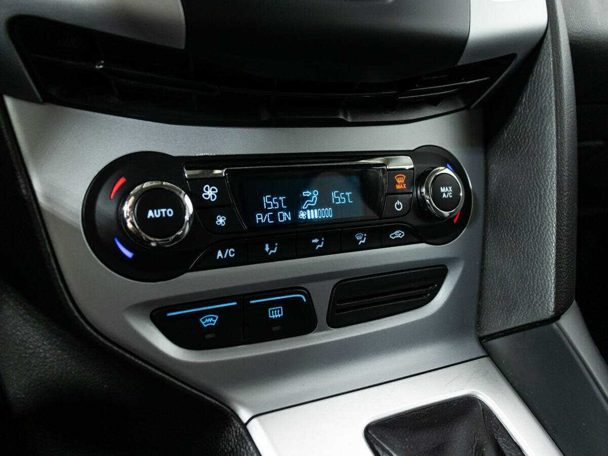 Купить Ford Focus с пробегом. Фото: #14