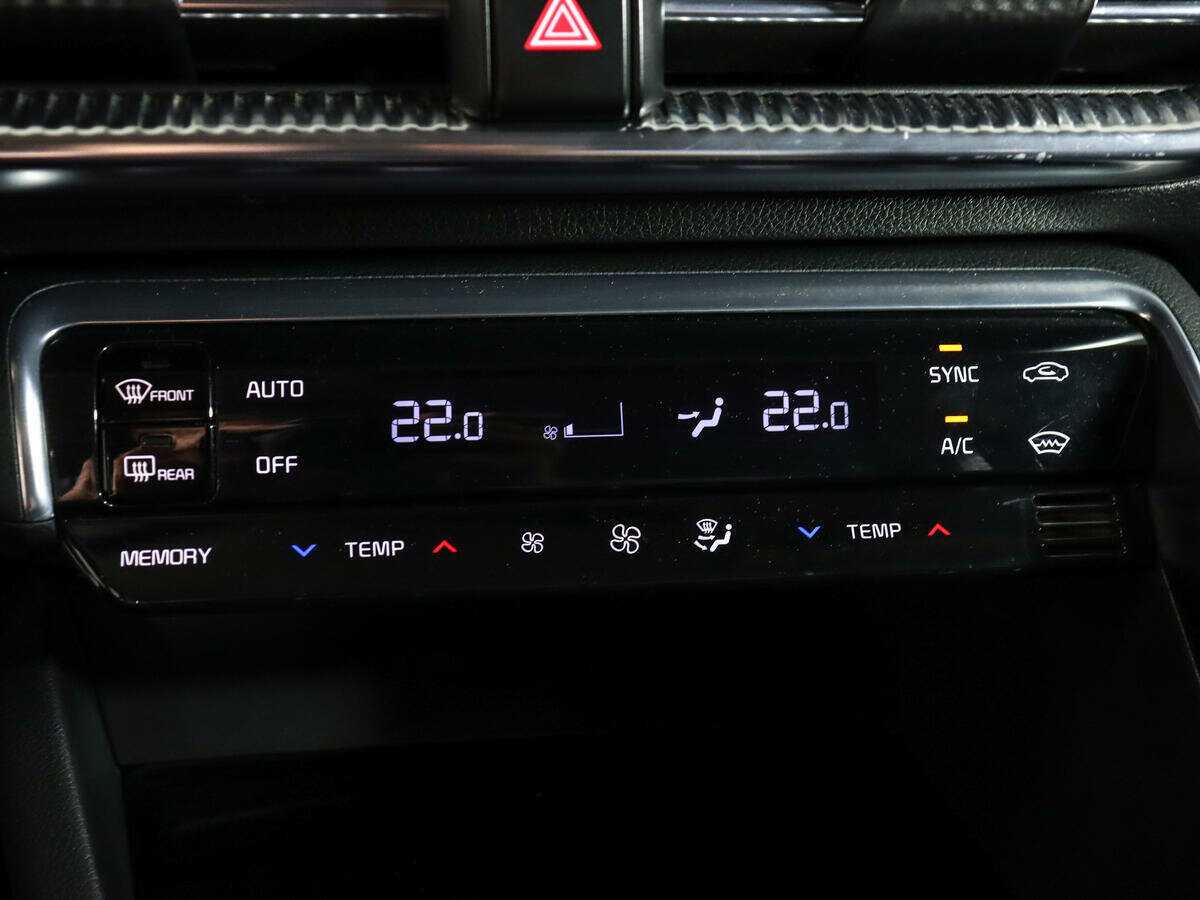 Купить Kia K5 с пробегом. Фото: #21