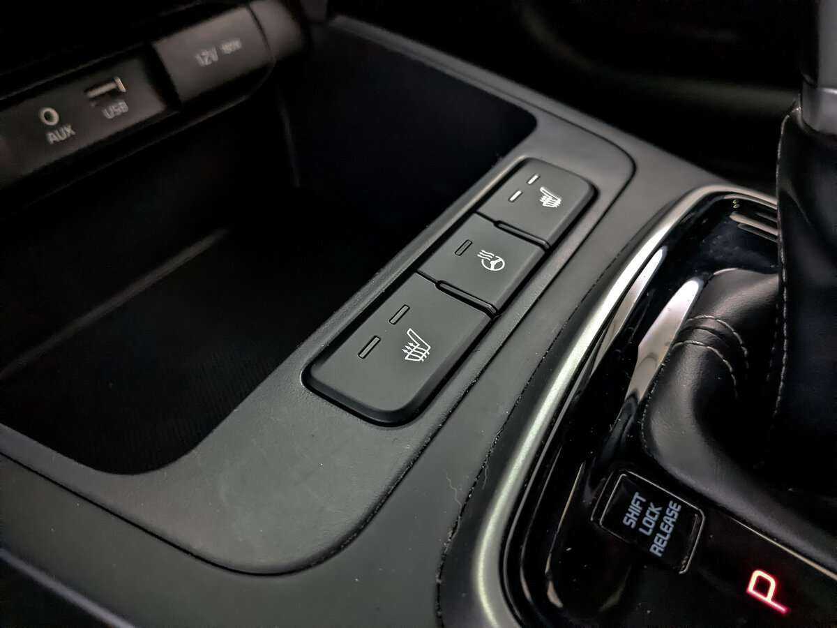 Купить Kia Rio с пробегом. Фото: #15