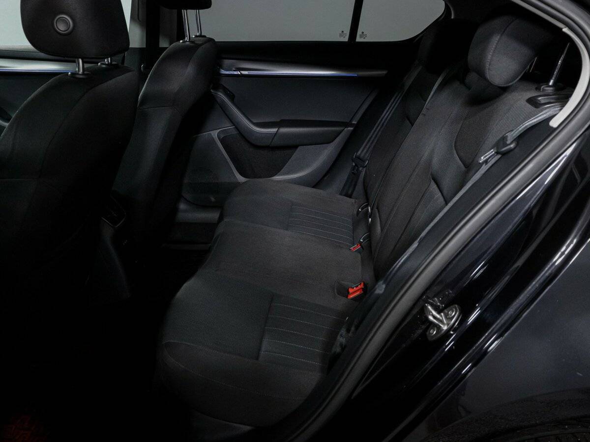 Купить Skoda Octavia с пробегом. Фото: #7