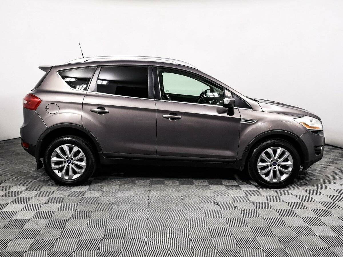 Купить Ford Kuga с пробегом. Фото: #3