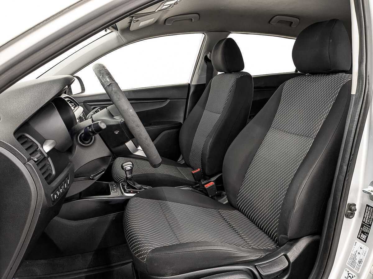 Купить Kia Rio с пробегом. Фото: #18