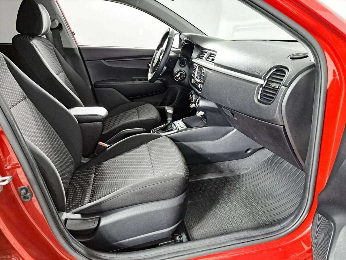 Купить Kia Rio с пробегом. Фото: #8