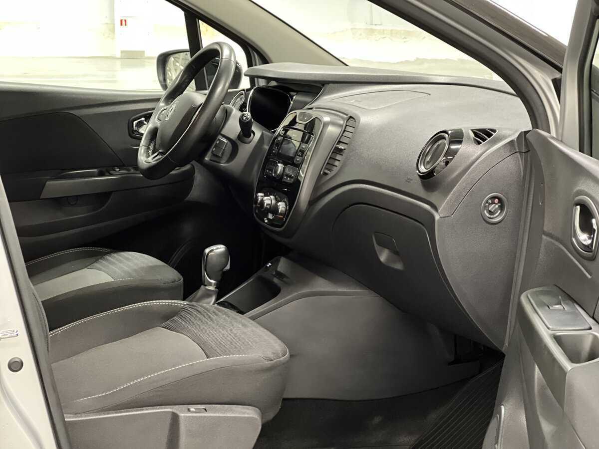 Купить Renault Kaptur с пробегом. Фото: #10