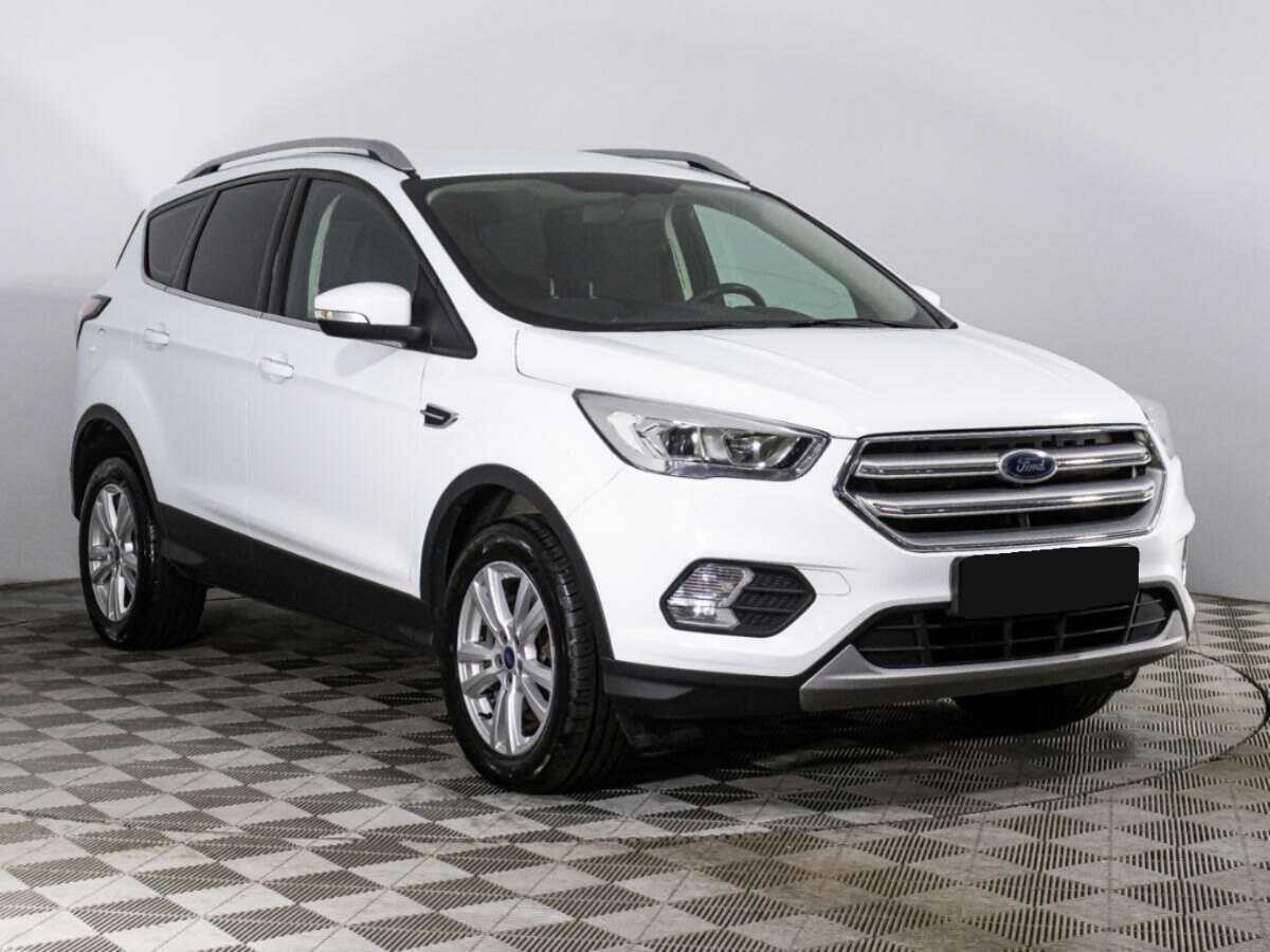 Купить Ford Kuga с пробегом. Фото: #2