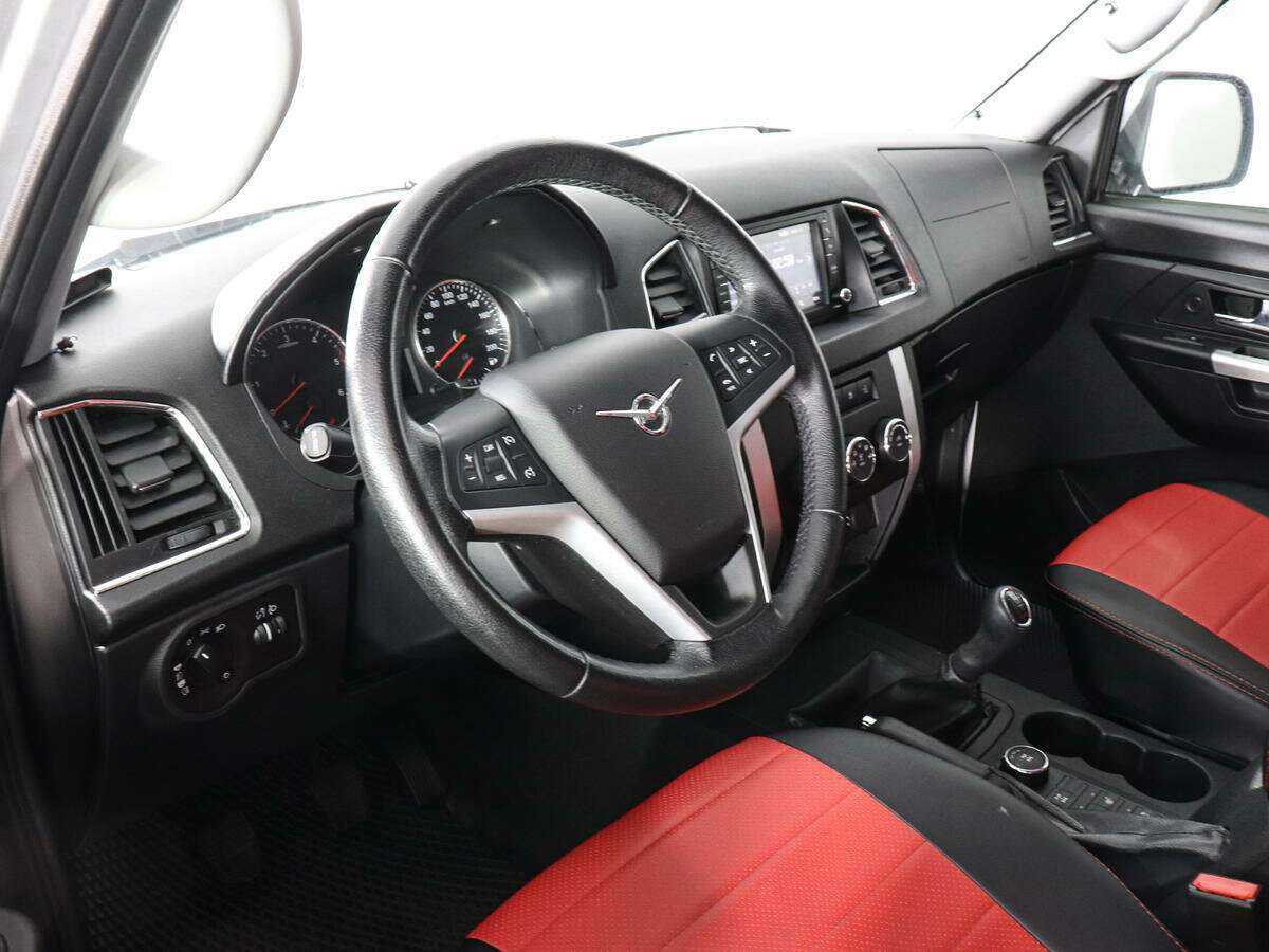 Купить УАЗ Patriot с пробегом. Фото: #7