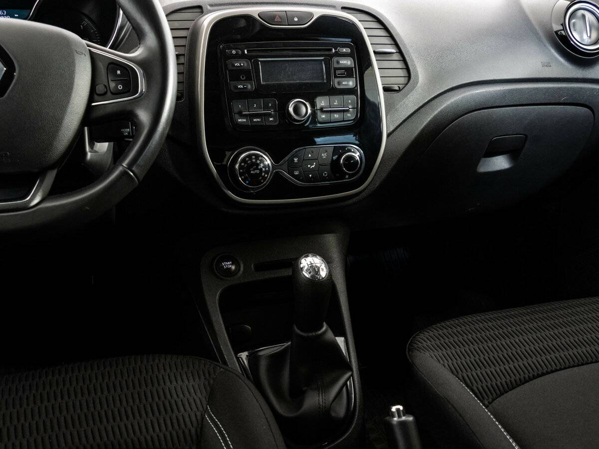 Купить Renault Kaptur с пробегом. Фото: #8
