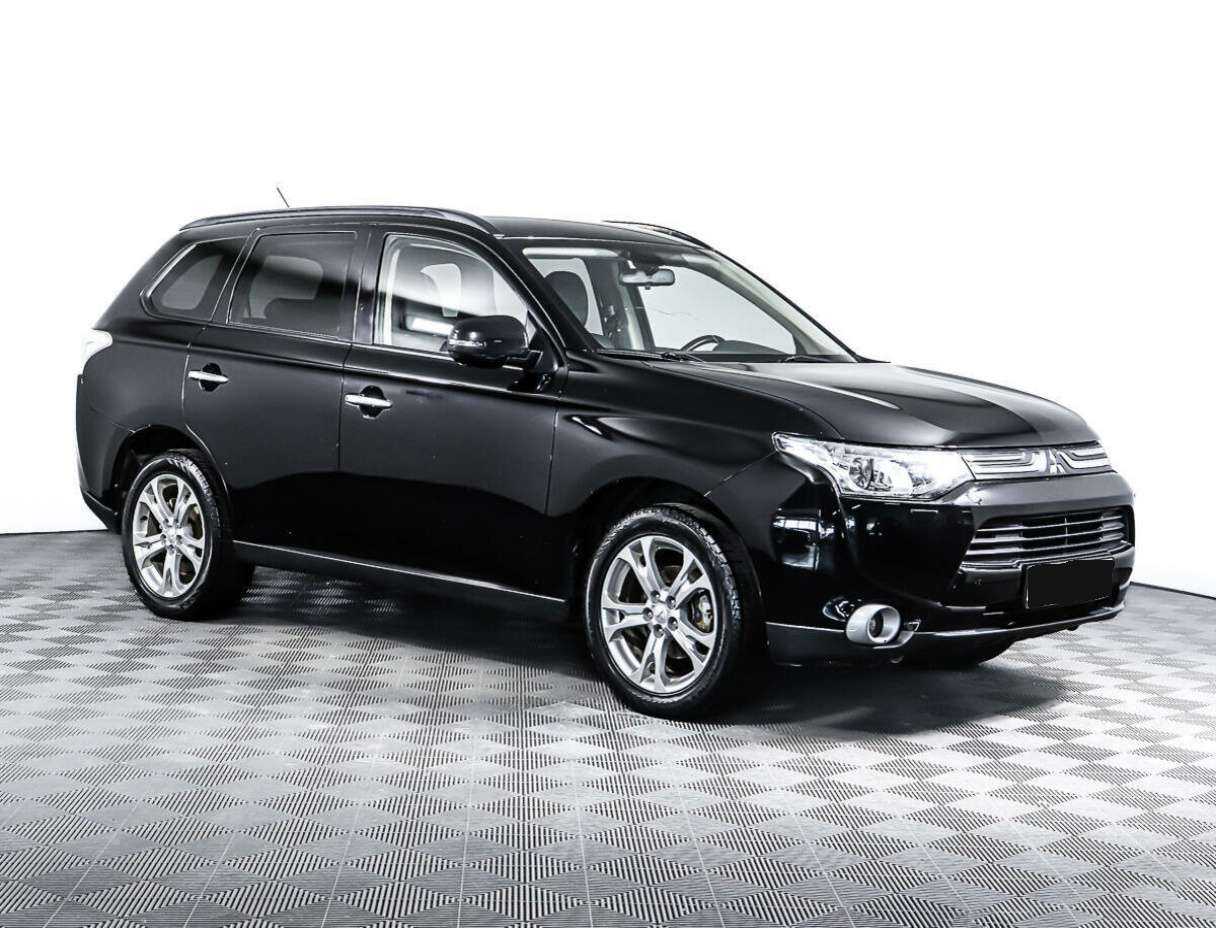 Купить Mitsubishi Outlander с пробегом. Фото: #2