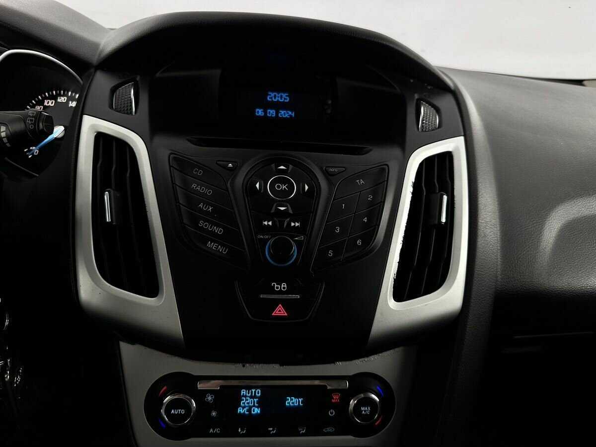Купить Ford Focus с пробегом. Фото: #10